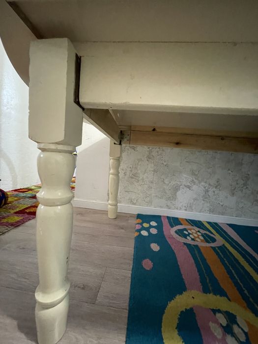 Продам стол