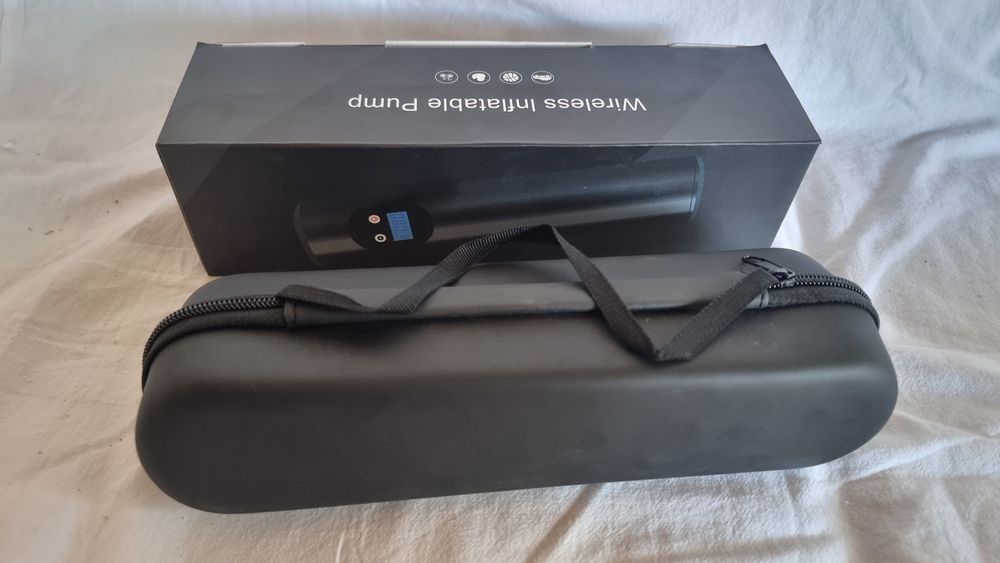 Компресор за гуми с батерия 12в 5ач. Изключително компактен и удобен