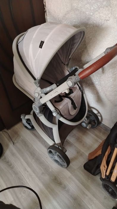 Продам детскую коляску