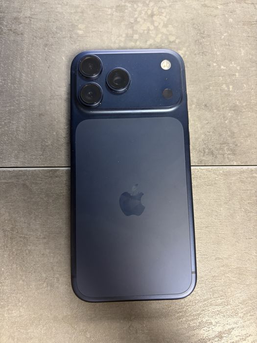 Iphone 17 Pro Max 85цикли