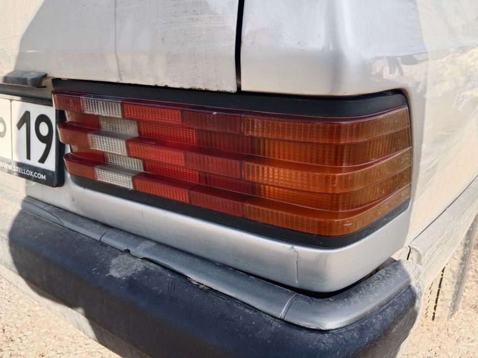 Задние фонари w201