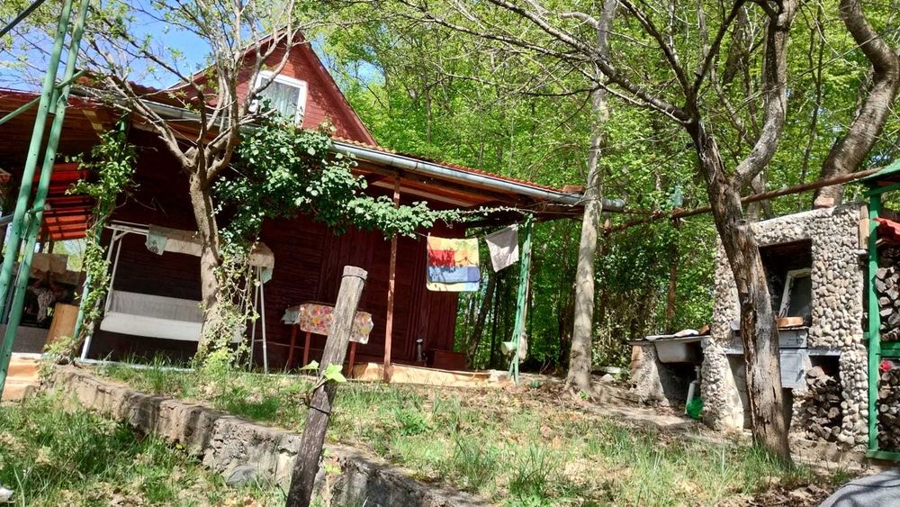 Cabană Vălișoara, jud. Hunedoara de Vânzare