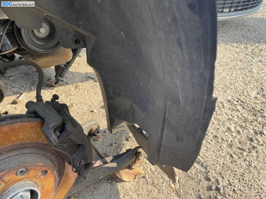 Carenaj Aparatoare Protectie Noroi de la Roata Janta Dreapta Fata Dacia Logan 2 2012 - 2018