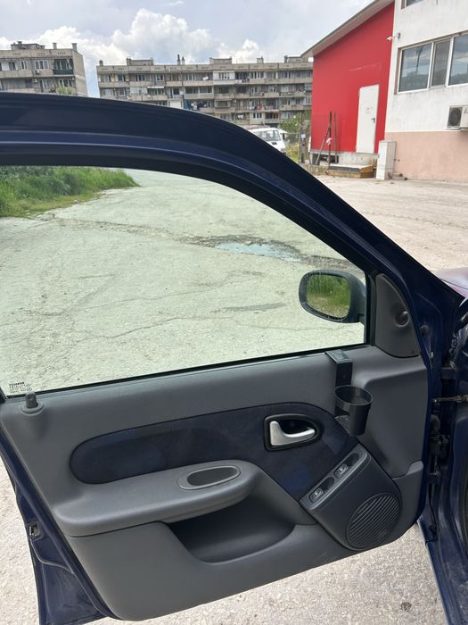 Renault Clio 1.2 Бензин