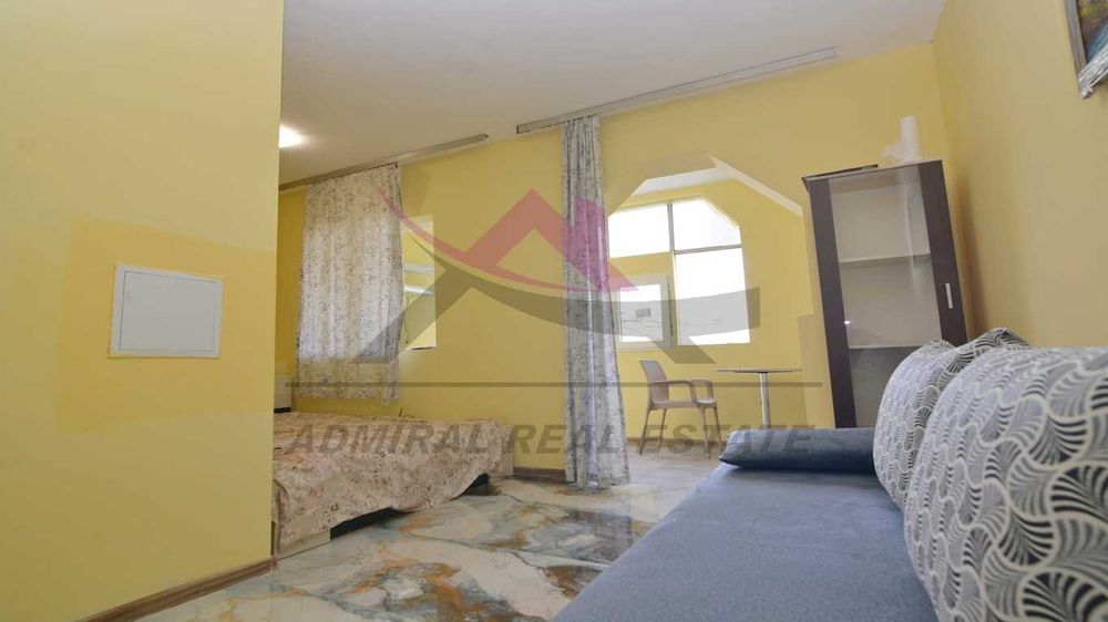 Атрактивна цена -студио -Лятно кино