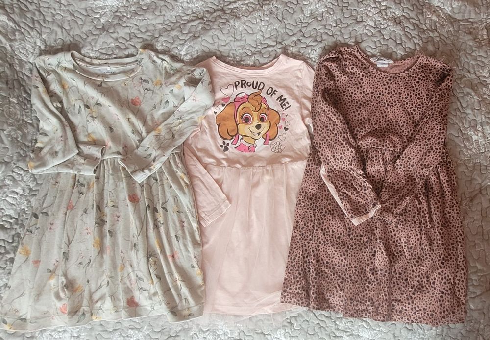 Лот роклички 110см