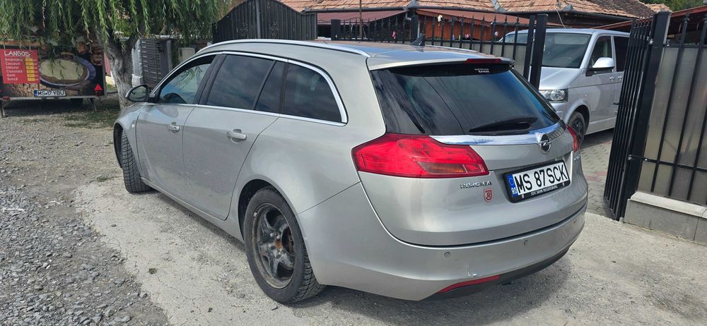 Opel Insignia 2009