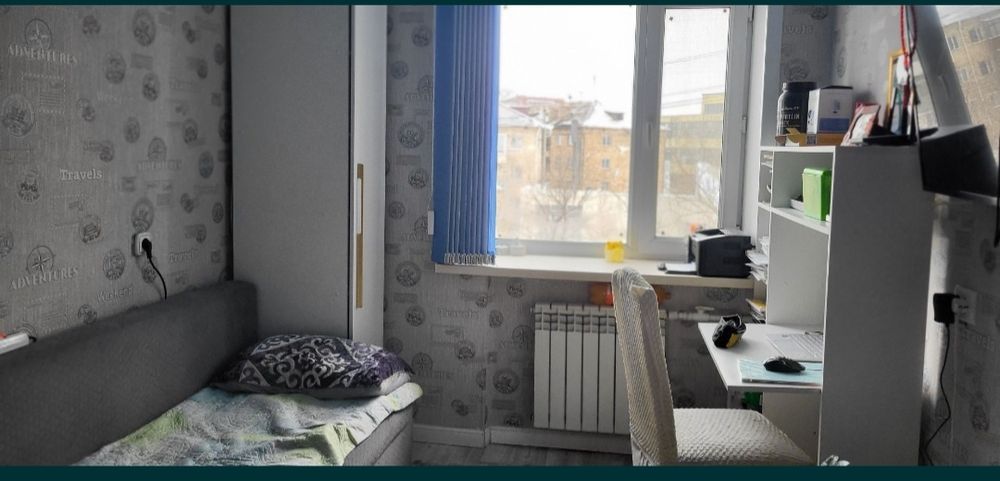 Продается 4 комн квартира в центре