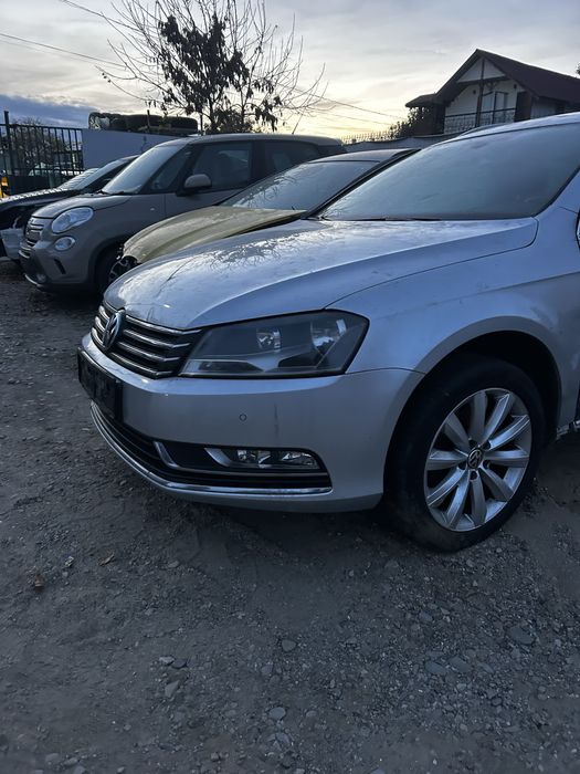 Grilă faruri Volkswagen Passat B7