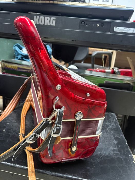 Acordeon Parrot/Scandalli cu 120 de basi