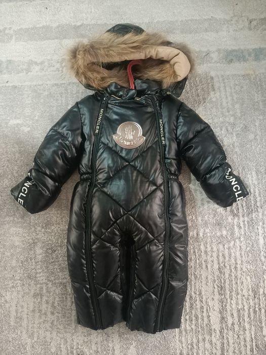 Продам детский комбинезон