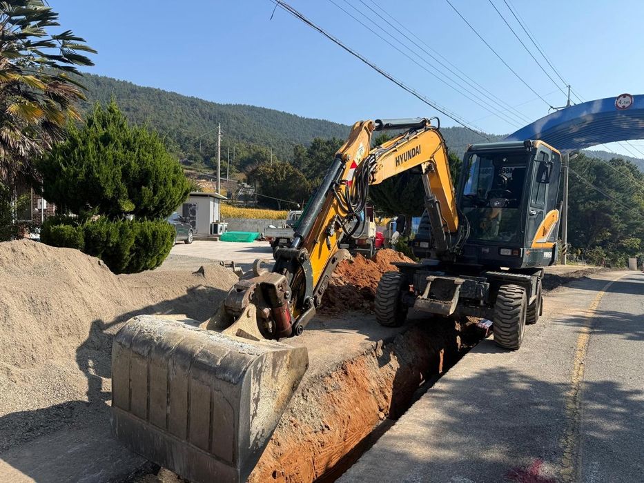 Услуга малютка 3в1 экскаватор погрузчик