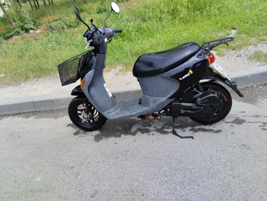 Мопед Сузуки лет 4