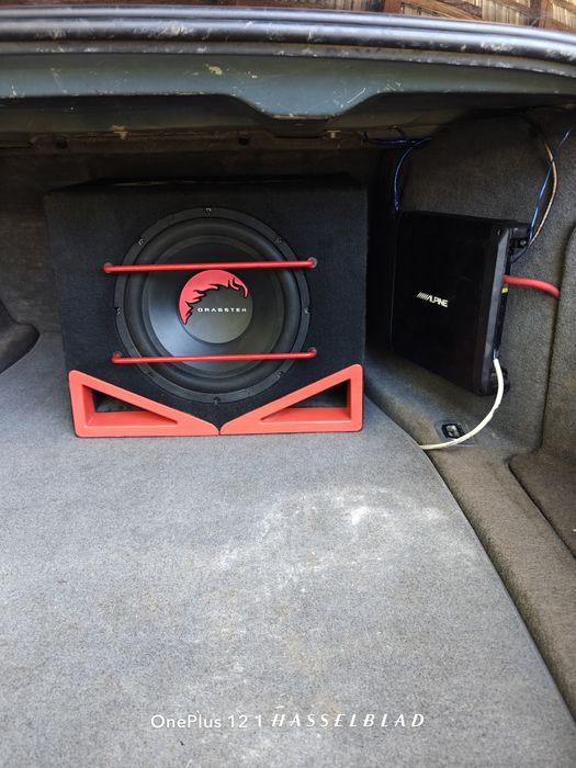 Vând Urgent Subwoofer auto