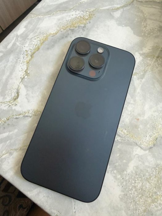 Iphone 15 pro 256gb 87%
