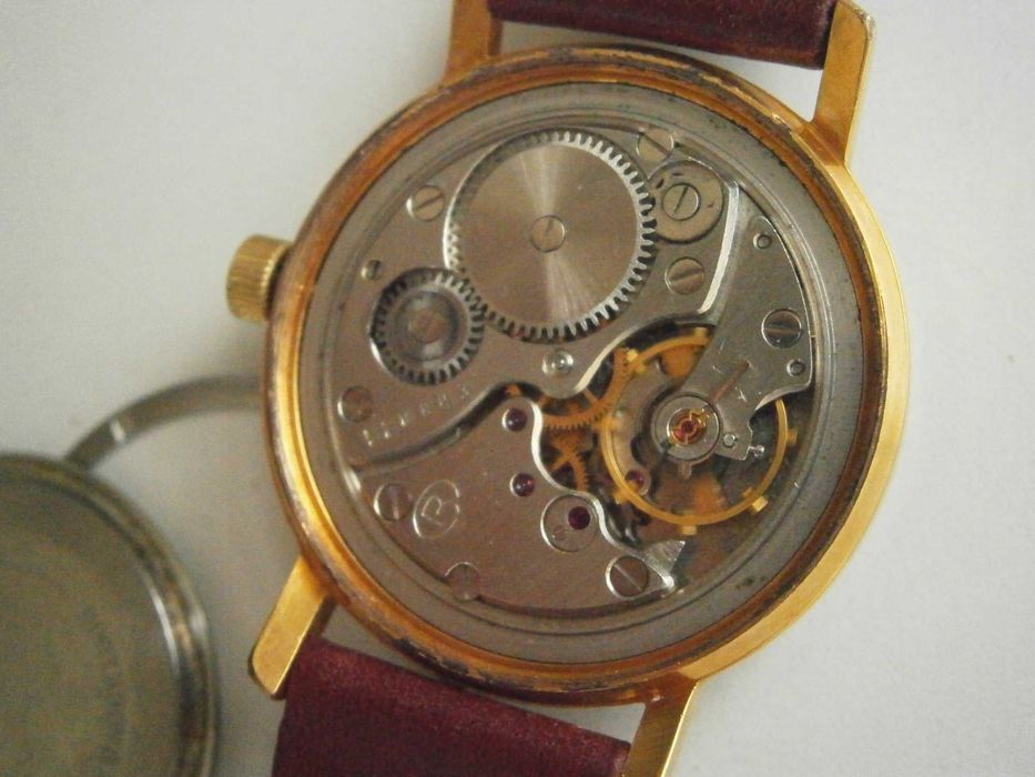 WOSTOK cal. 2605, 17 jewels, Au 10, USSR – малки секунди + дата! ТОП!