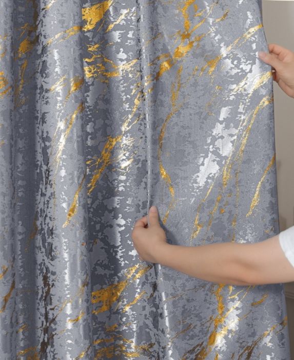 Продам шторы новые