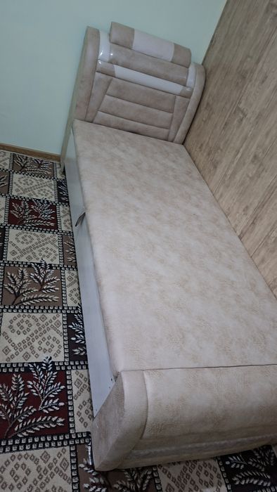 Yangi 2 ta panda divan srochno sotiladi