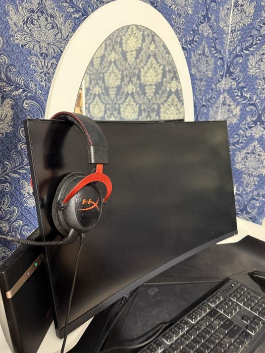 Компьютер все вместе