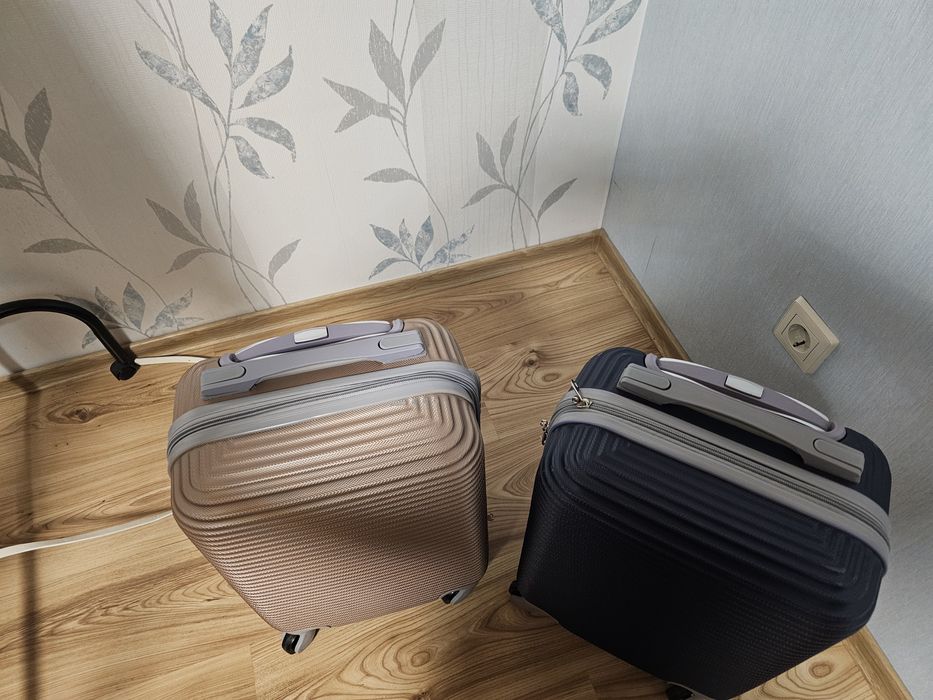 Малки куфари 43/32/20