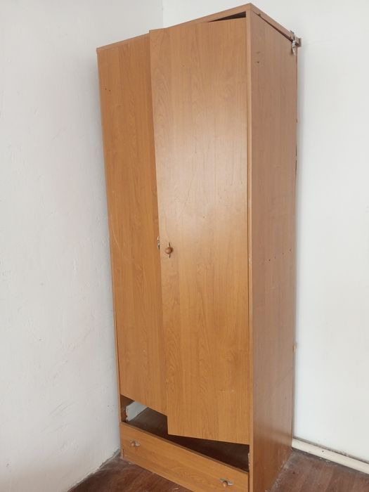 Отдам бесплатно срочно