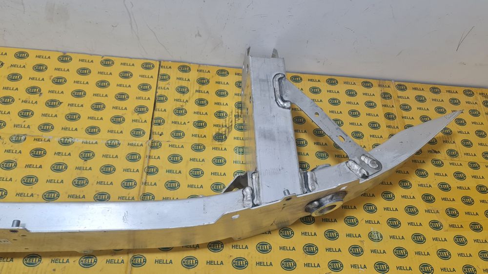Traversa armatura fata BMW 7 G70 I7  9852844 NOUA