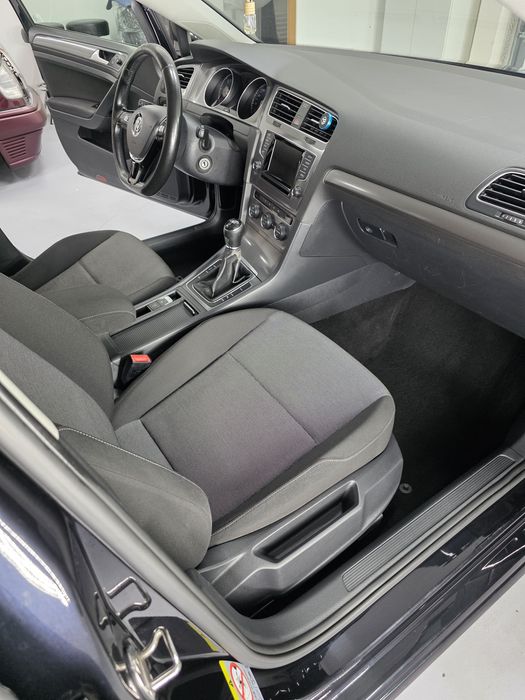 VW GOLF 7 2014 intretinut