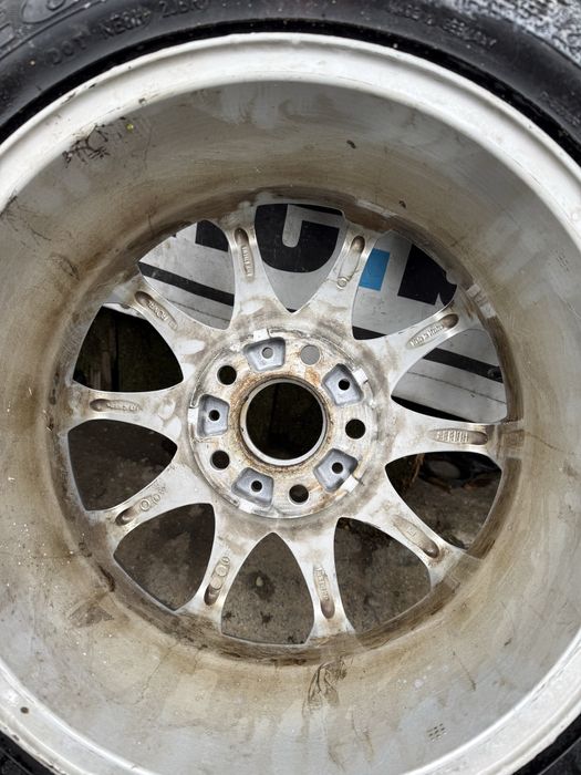 16 5х120 джанти с зимни гуми