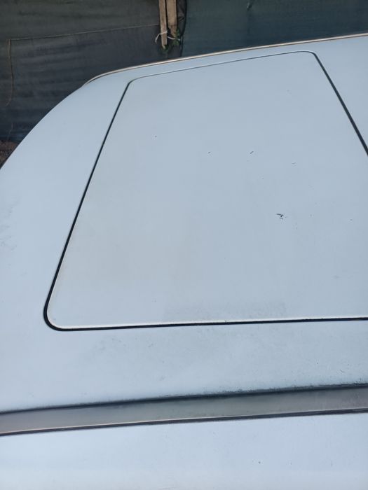 Мерцедес 124 на части