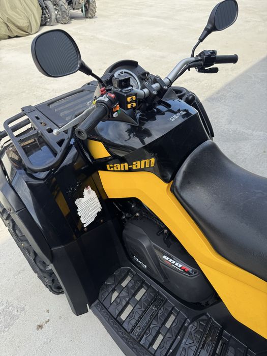 Can am outlander max 800r