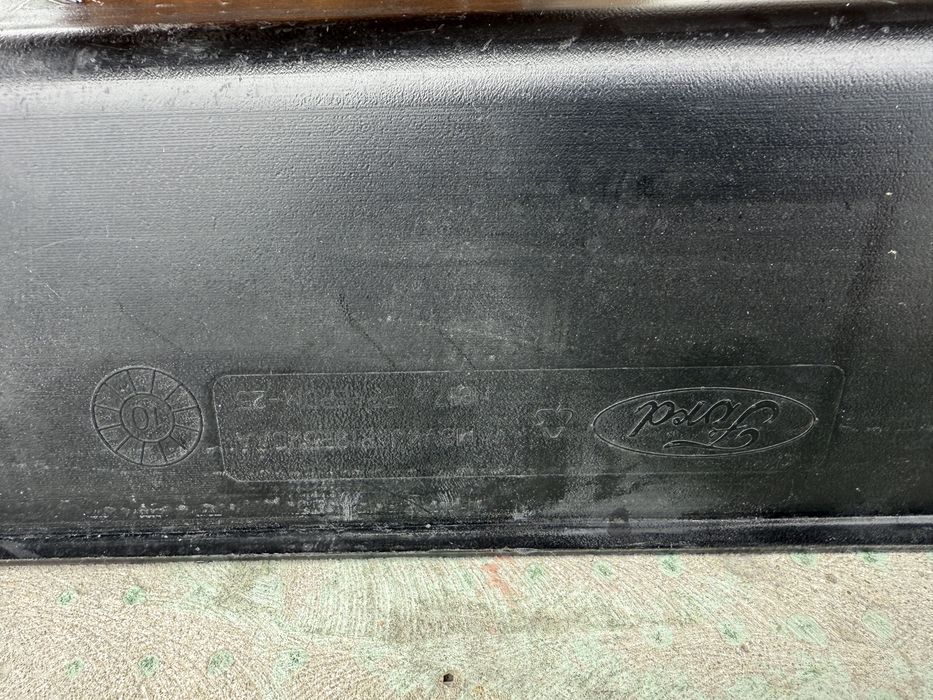 ОРИГИНАЛНА Стелка В Багажник/Корито В Багажник за -FORD KUGA/ФОРД КУГА