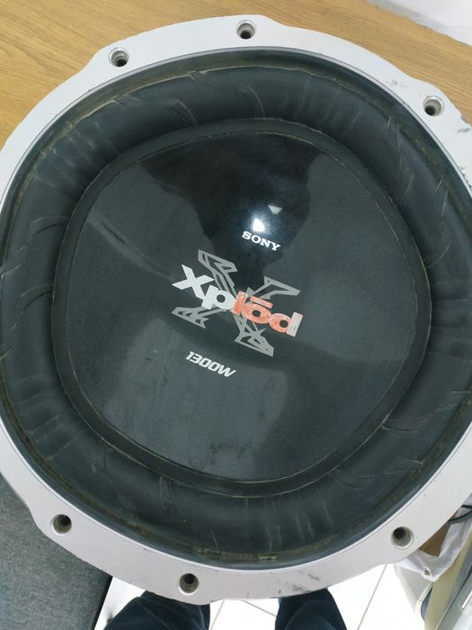 Колонка для сабвуфера