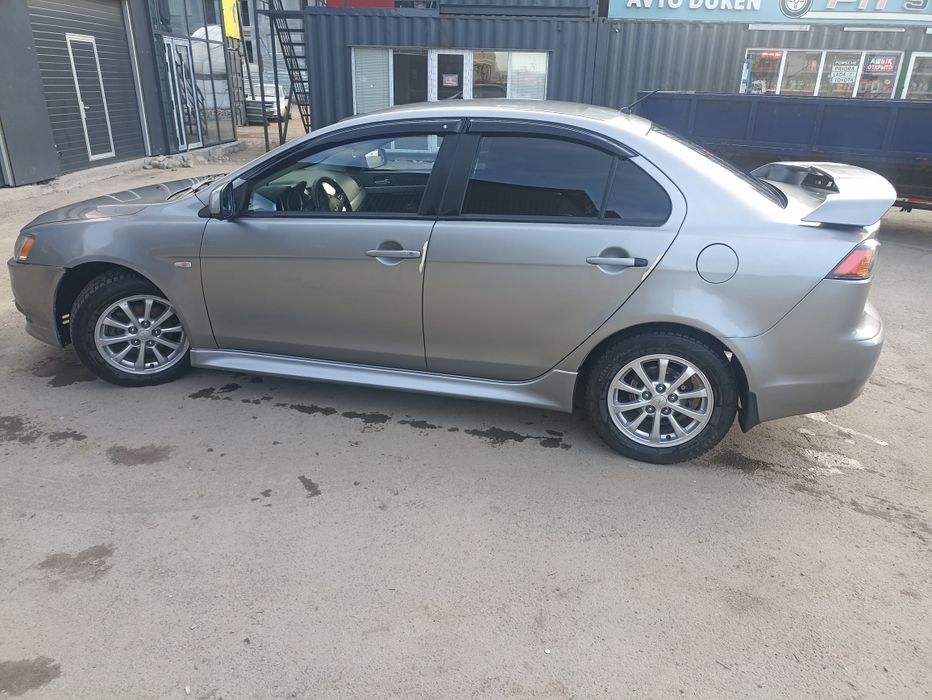 Продам Лансер 10