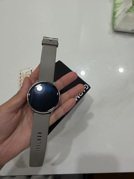 Часы Garmin  Venu