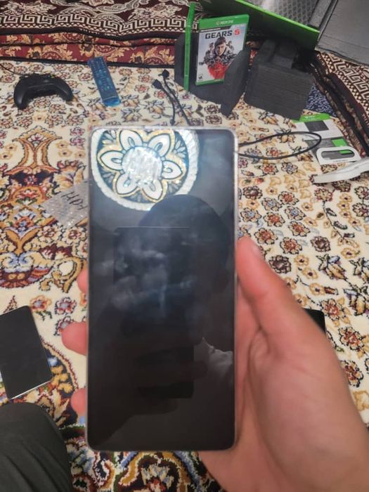 Samsung galaxy S21 plus