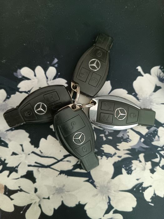 Ключи рыбка оригинал Мерседес