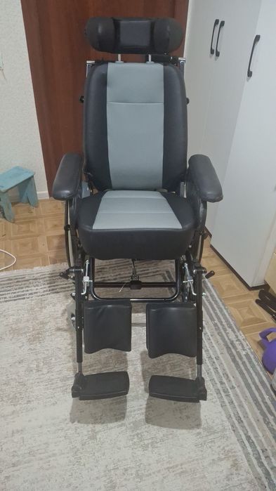 Инвалидная коляска