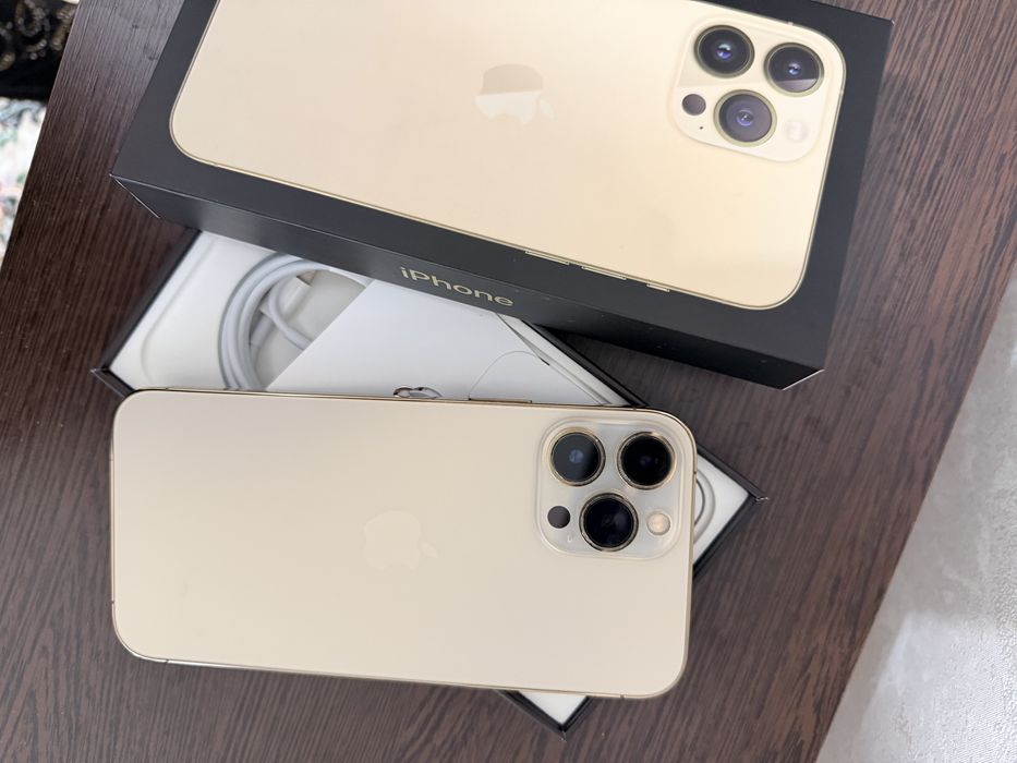 IPhone 13 pro max ,128 гб