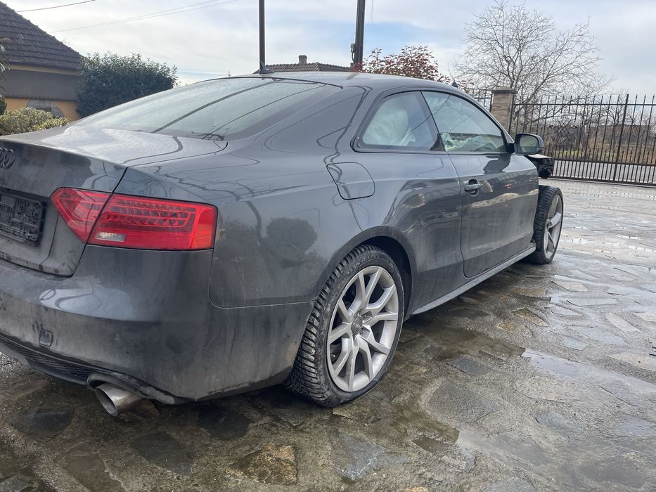 Dezmembrez Audi A5 8T Facelift Coupe 3.0 diesel quattro