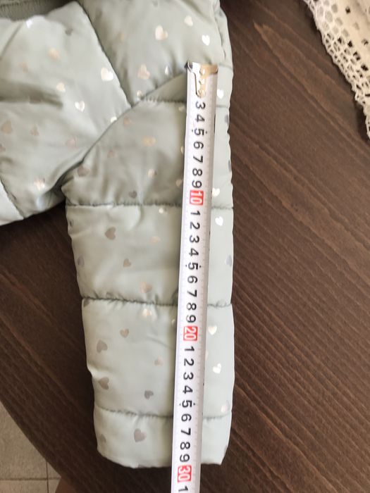 Млечно зелено зимно яке + ръкавики и подарък шапка