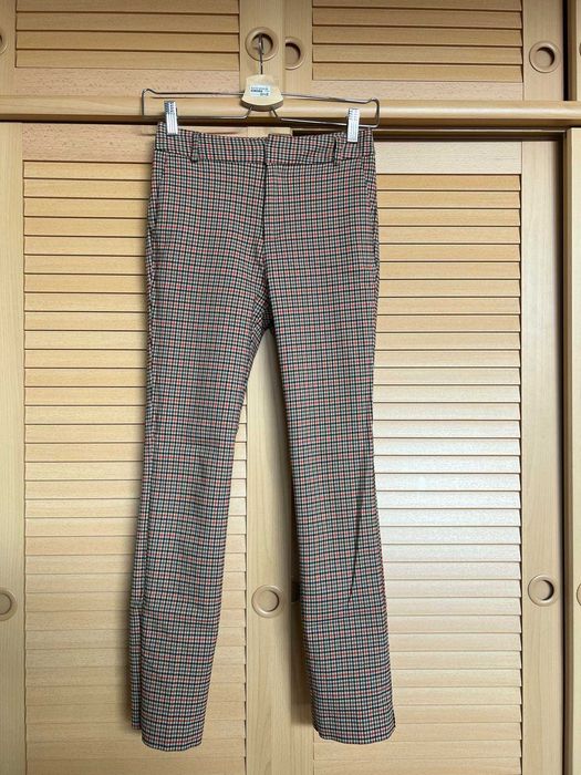 Stradivarius панталони 34 размер