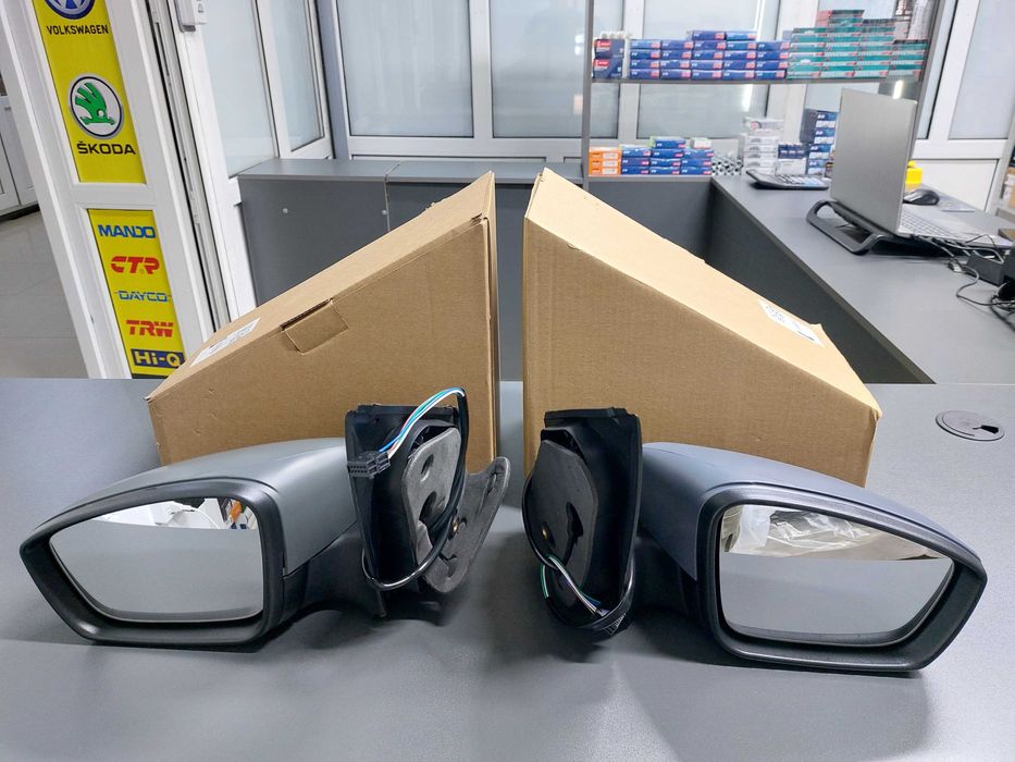 Зеркало Volkswagen Polo