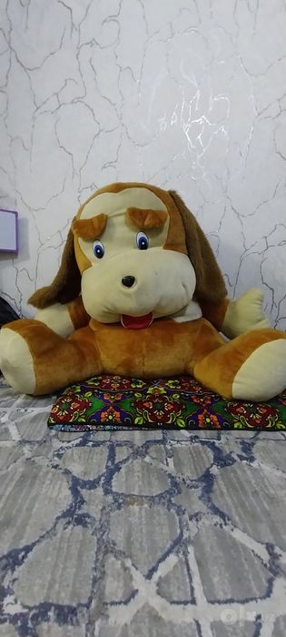 Большая мягкая игрушка собака