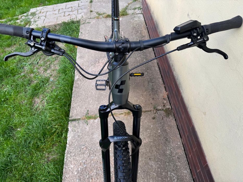 Bicicleta Cube Stereo Pro Hybrid bosch smart 750