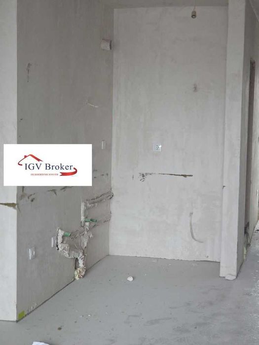 Продава се Тристаен апартамент в София, Надежда 2 - 104 кв.м за 2145 €/кв.м - Снимка #2