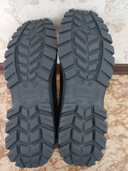 Рабочие сапоги.