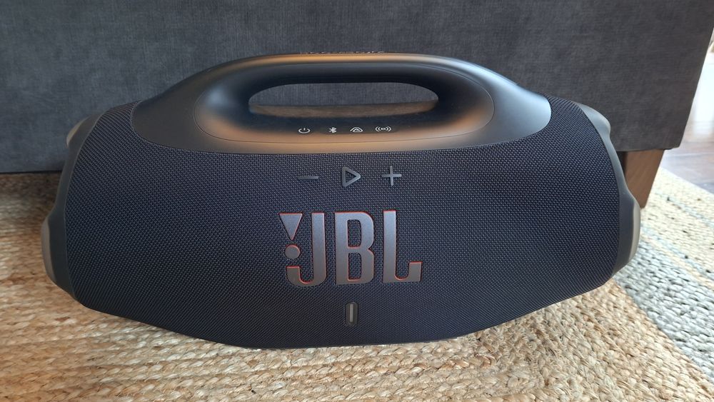 JBL Boombox 4  Като нова!