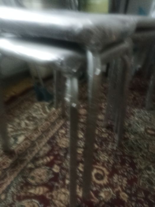 Табуретки новые производитель Казахстан.