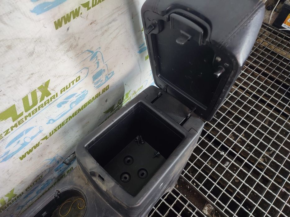 Consola centrala cotiera SsangYong Korando 3 [2010 - 2013] 2.0 e-XDI