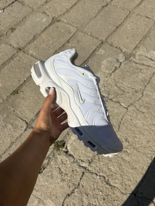 Nike Tn Airmax white